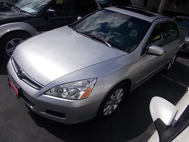 BUY HONDA ACCORD 2007 EX, Westgate Motors